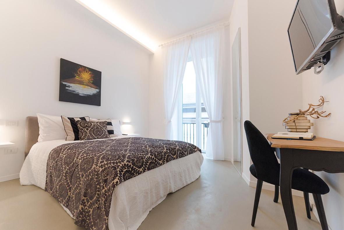Couette-café A Misura Duomo & - Ls Naples